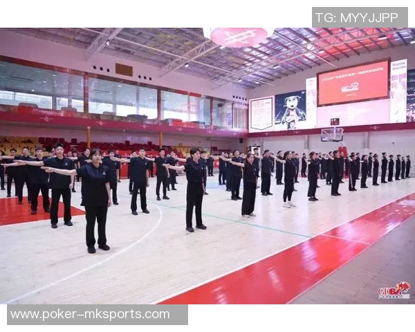 探索一级篮球裁判的职业发展与挑战提升裁判素质促进篮球赛事公平性